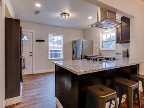 326  Vermont Avenue , Dallas Texas 75216
