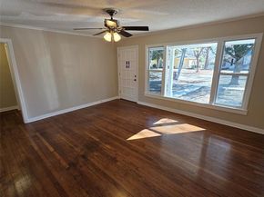 702  Emery Street , Denton Texas 76201