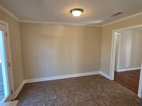 702  Emery Street , Denton Texas 76201