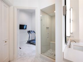 6631  Meadow Road , Dallas Texas 75230