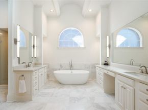 6631  Meadow Road , Dallas Texas 75230