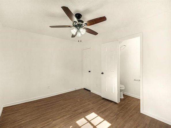 9524  Military Parkway  4002, Dallas Texas 75227