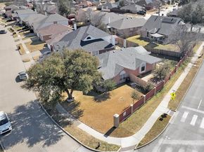 700 N Emma Drive , Arlington Texas 76002