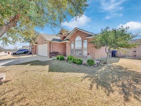 700 N Emma Drive , Arlington Texas 76002