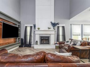 203  Hillside Drive , Kennedale Texas 76060