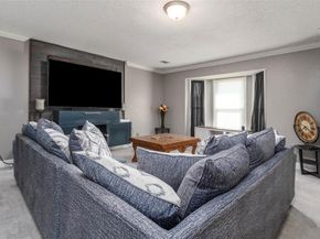 203  Hillside Drive , Kennedale Texas 76060