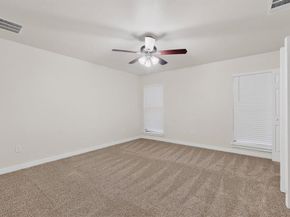 712 W Five Mile Parkway , Dallas Texas 75224