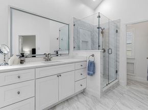 115  Saint James Road , Irving Texas 75063