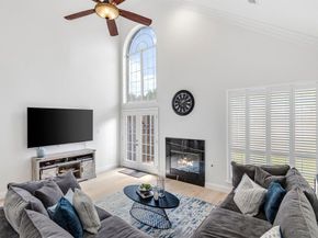 115  Saint James Road , Irving Texas 75063