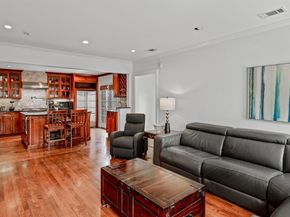 6011  Mccommas Boulevard , Dallas Texas 75206