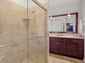 6011  Mccommas Boulevard , Dallas Texas 75206