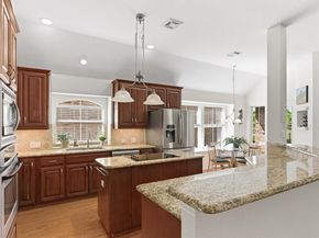 1613  Villa Court , Corinth Texas 76210