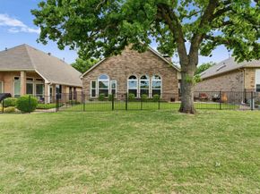1613  Villa Court , Corinth Texas 76210