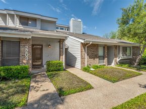 17490  Meandering Way  2203, Dallas Texas 75252
