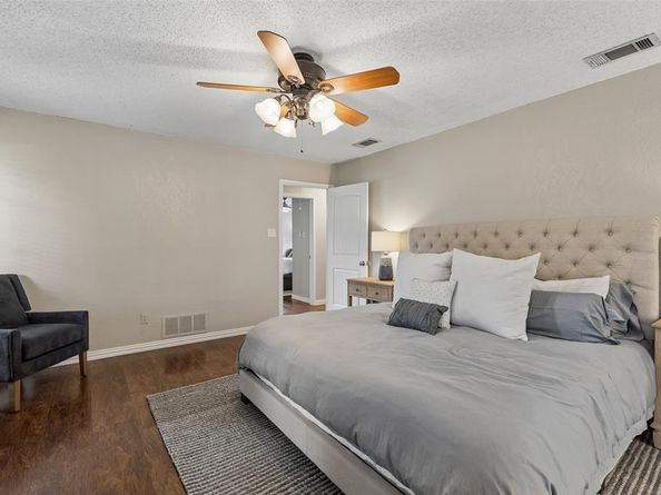 5112  Park Lake Court , Sachse Texas 75048