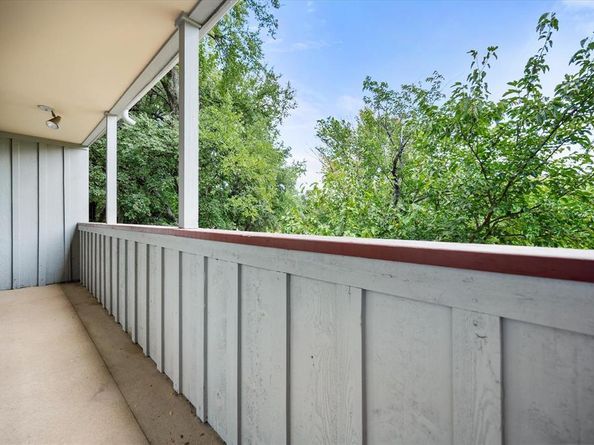 2720  Sandage Avenue , Fort Worth Texas 76109