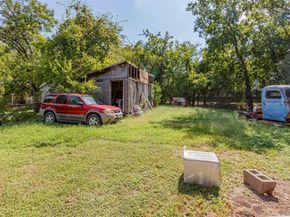 3130  Palacios Avenue , Dallas Texas 75212