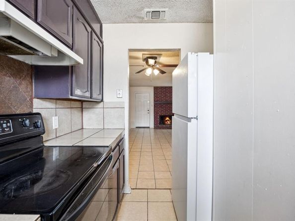 7504  Chapin Road , Fort Worth Texas 76116