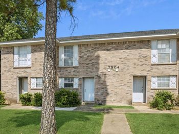 7504  Chapin Road 