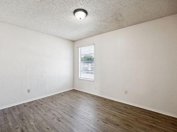 7504  Chapin Road , Fort Worth Texas 76116