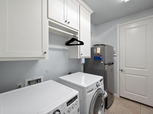 1003  Lone Ivory Trail , Arlington Texas 76005