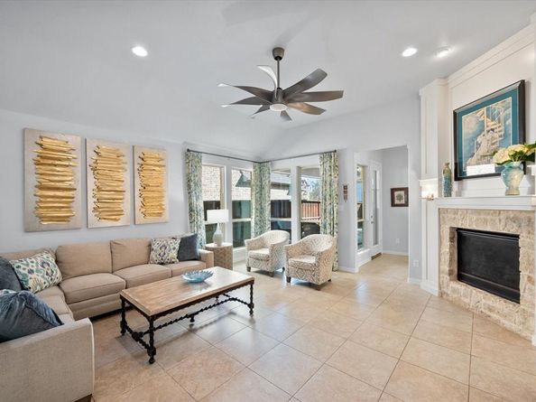 1003  Lone Ivory Trail , Arlington Texas 76005