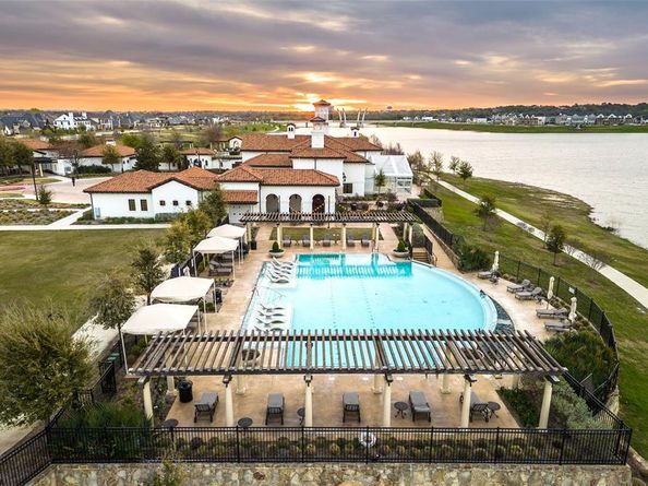 1003  Lone Ivory Trail , Arlington Texas 76005