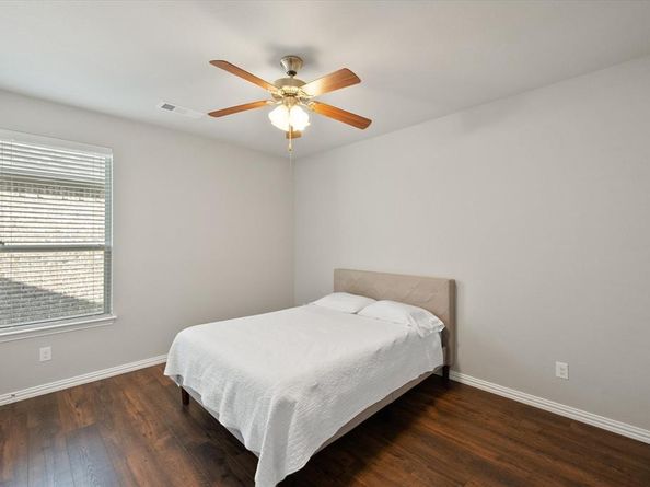 1003  Lone Ivory Trail , Arlington Texas 76005