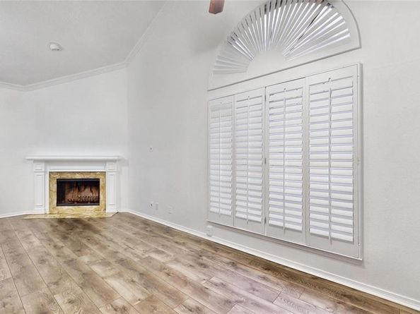 5325  Bent Tree Forest Drive  2228, Dallas Texas 75248