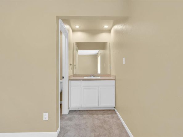 411  Mckinley Street , Cedar Hill Texas 75104