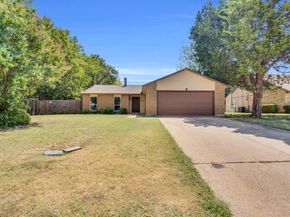 411  Mckinley Street , Cedar Hill Texas 75104