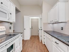 933  Freshwood Court , Arlington Texas 76017