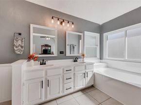 933  Freshwood Court , Arlington Texas 76017