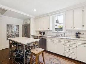 306 N Windomere Avenue , Dallas Texas 75208