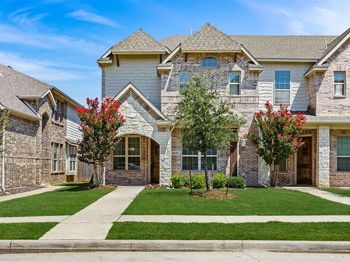 4830  Empire Way 