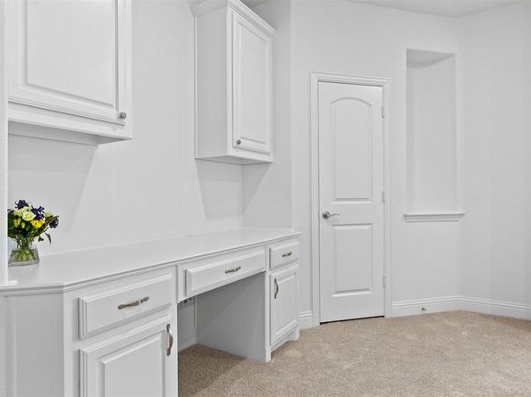 4830  Empire Way , Irving Texas 75038