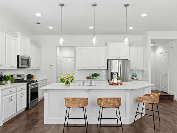 4830  Empire Way , Irving Texas 75038