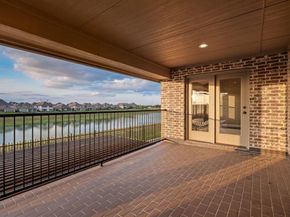 5843  Shoreside Bend , Irving Texas 75039