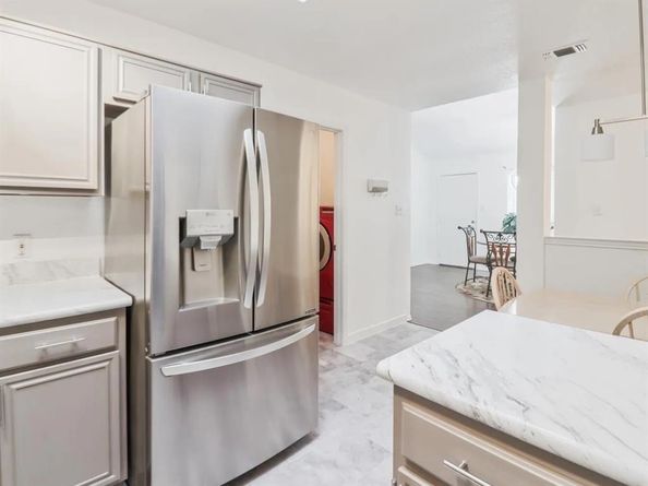 9403  Crimnson Court , Dallas Texas 75217