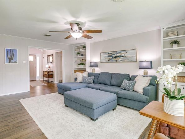 4333  Lanark Avenue , Fort Worth Texas 76109