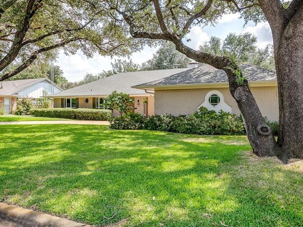 4333  Lanark Avenue , Fort Worth Texas 76109