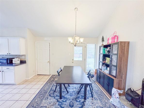 1602  Autumn Breeze Lane , Lewisville Texas 75077