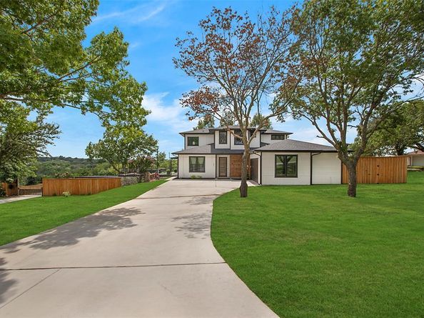 301  Paint Pony Trail N, Fort Worth Texas 76108