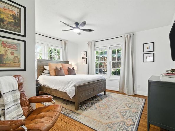 7015  Vivian Avenue , Dallas Texas 75223