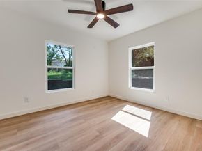 3134 W Jefferson Boulevard , Dallas Texas 75211