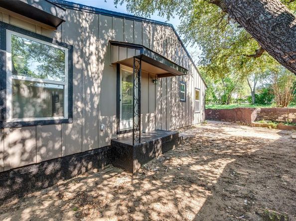 3134 W Jefferson Boulevard , Dallas Texas 75211