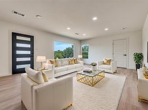 3134 W Jefferson Boulevard , Dallas Texas 75211