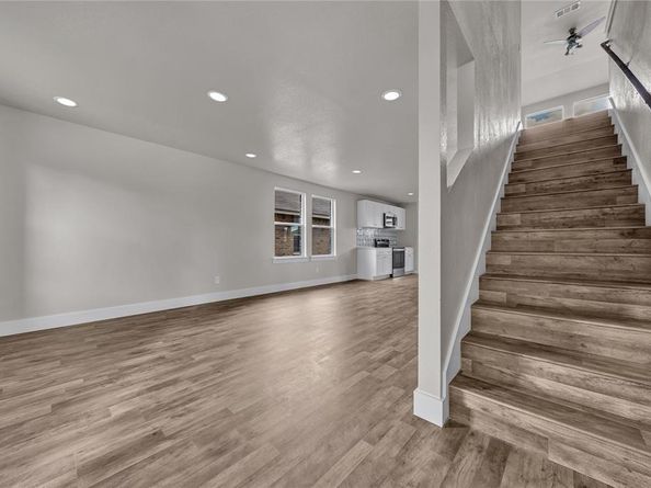 513  Creekbend Street , Crowley Texas 76036