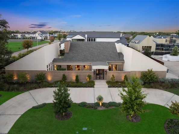 5601  Dittmar Place , Dallas Texas 75229