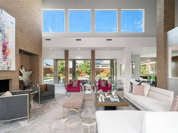 5601  Dittmar Place , Dallas Texas 75229